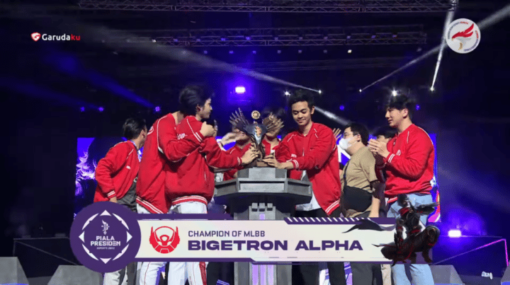 Herzlichen Glückwunsch an BTR Alpha, Champion des Finales des MLBB President's Cup 2022!