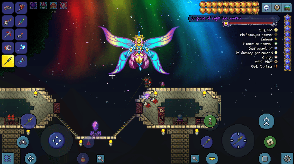 Gameplay Against Terraria Bosses