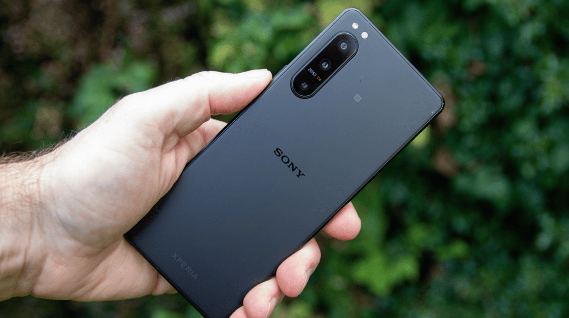 HP dengan Refresh Rate Tinggi Sony Xperia 5 IV