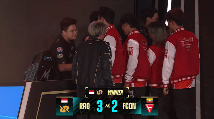 M4 Mobile Legends의 RRQ Hoshi vs Falcon Esports 결과